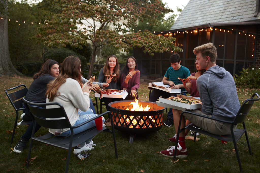 best outdoor fire pit for heat